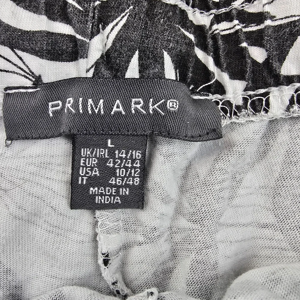 Primark Loungewear Shorts Womens Large Black White Floral Print Drawstring Waist